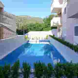 Villa Lanterna, 3 of 5