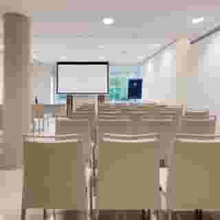 NH Madrid Nacional, 4 of 5