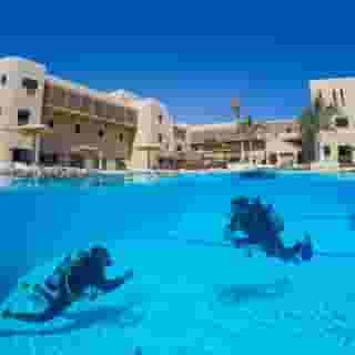The Breakers Diving & Surfing Lodge, 6 of 6