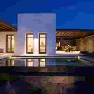Bonzoe Suites & Villas, 3 of 5