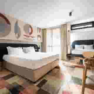 Forest Hotel, 5 of 5