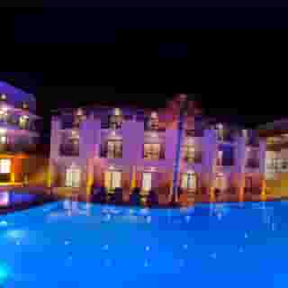 Neopol Hotel Deluxe, 4 of 5