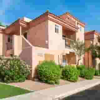 Hilton Vacation Club Scottsdale Villa Mirage, 2 of 5
