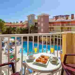 Chatur Costa Caleta, 4 of 5