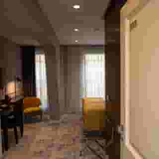 H41 Luxury Suites, 5 of 5