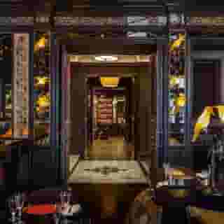 L'oscar London, 1 of 5