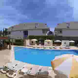 Arma's Resort Hotel, 2 of 5