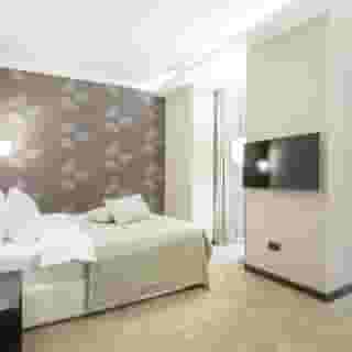 Constantine the Great, 3 of 5