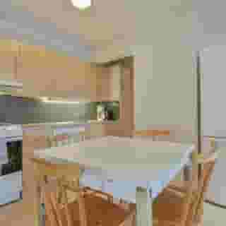 Enter Backpack Hotel, 3 of 5