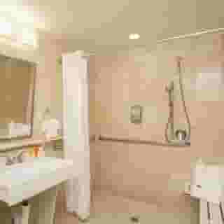 Best Western Plus Atlantic Beach, 4 of 5