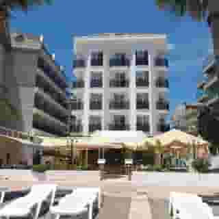 Geo Beach Hotel, 1 of 5