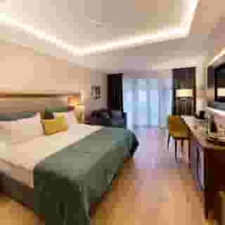 Endless Art Hotel, 3 of 5