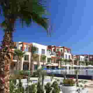 Sundance Suites Hotel, 2 of 5