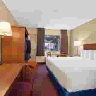 Days Inn by Wyndham Las Vegas At Wild Wild West, 2 of 5