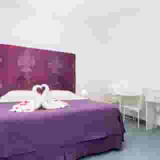 Emily Suites, 5 of 5