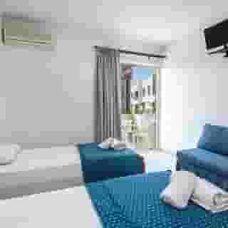 Angela Hotel, 3 of 5