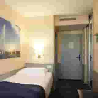 Le Montbrillant, 3 of 5