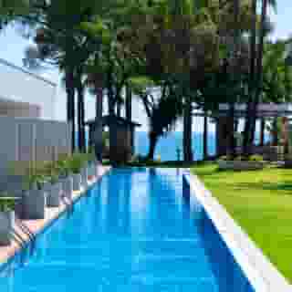 Acanthus Cennet Barut Collection, 1 of 5