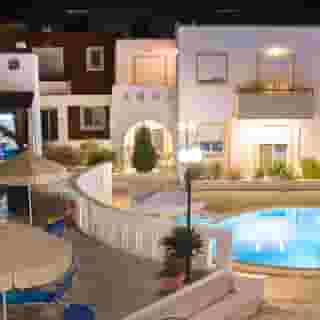 Gennadi Garden Apartments, 4 of 5