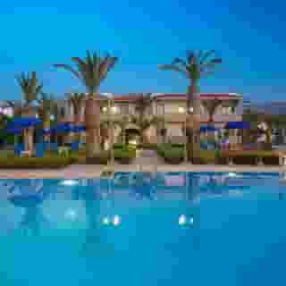 Marinos Beach Apartments, 2 of 5