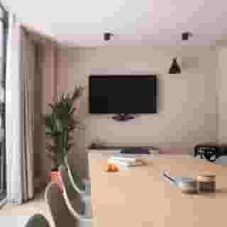 Zanzibar Locke, Ha'Penny Bridge, 4 of 5