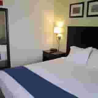 Holiday Inn Express Boston, 1 of 5
