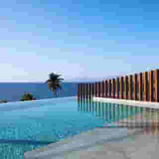 Bill & Coo Suites, 1 of 5