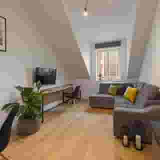 BC29 Residence, 1 of 5