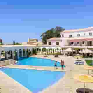 Clube Vilarosa, 1 of 5