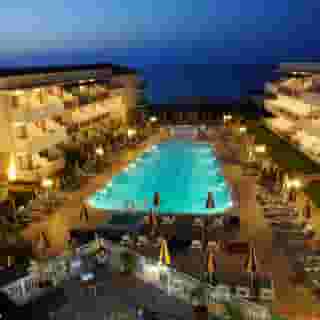 Zante Maris, 6 of 6