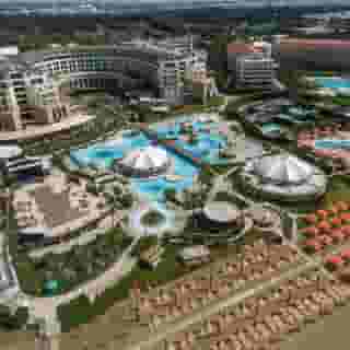 Kaya Palazzo Golf Resort, 2 of 5