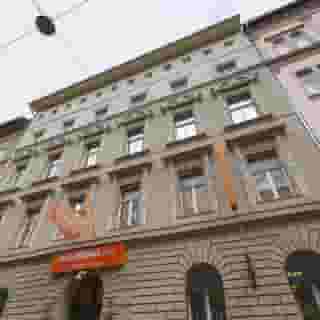 Easyhotel Budapest Oktogon, 2 of 5