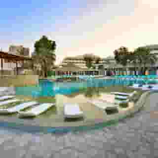 Le Meridien Abu Dhabi, 1 of 5