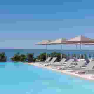 Maistra Select Amarin Resort, 2 of 5