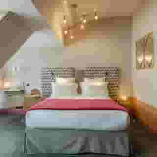 Handsome Hotel by Elegancia, 5 of 5