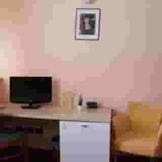 Lizard Hotel, 4 of 5