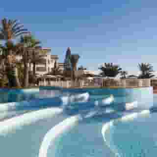 El Mouradi Palm Marina, 2 of 5