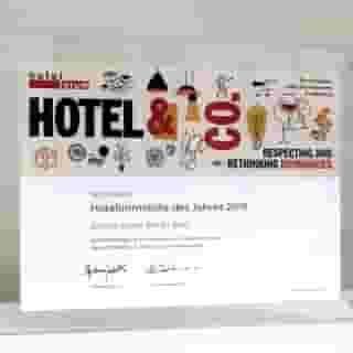 Schulz Hotel Berlin Wall At The East Side Gallery, 2 of 5