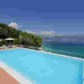 Kalamota Beach House, 1 of 5