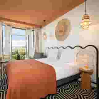 Albert Premier, 4 of 5