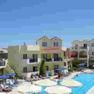 Sunset Suites, 1 of 5