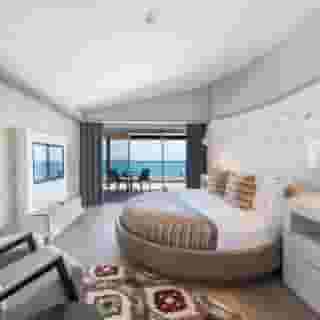 Acanthus Cennet Barut Collection, 4 of 5