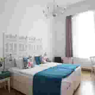 House Beletage, 1 of 5