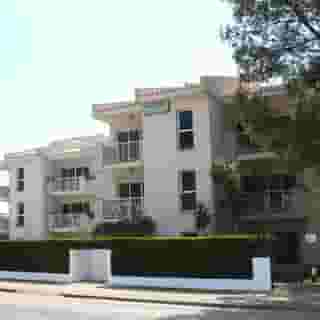 Massol Apartments, 2 of 5