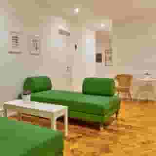 Home Out Rooms & Apartments, 4 of 5