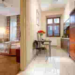 Red Brick Apartments, 4 of 5