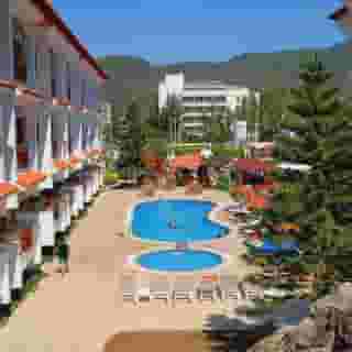 The Ivy Suites, 1 of 5