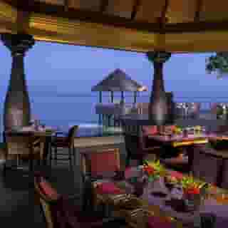 Four Seasons Kudahuraa, 4 of 5