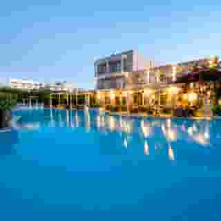 Peridis Family Resort, 1 of 5