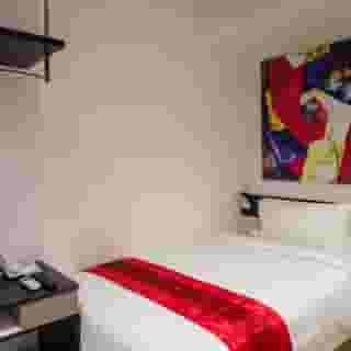 12FLY Hotel, 4 of 5